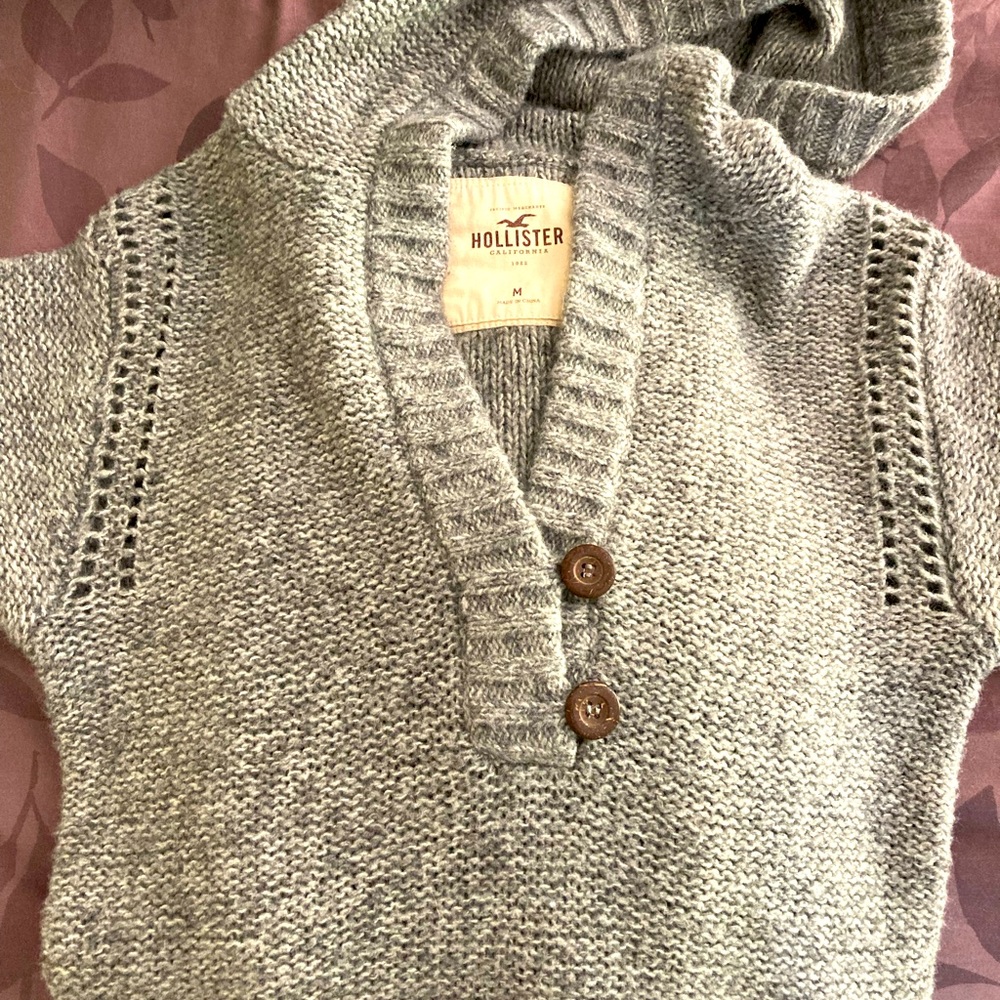 Hollister gray sweater with buttons size medium